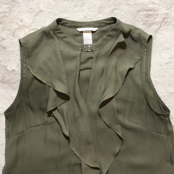H&M Army Green Dressy Sleeveless Top - Picture 2 of 6